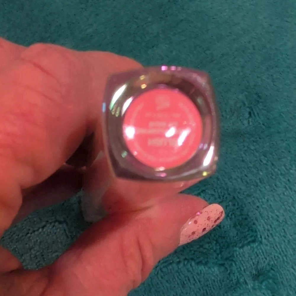 Huda Beauty Silk Balm in Blush